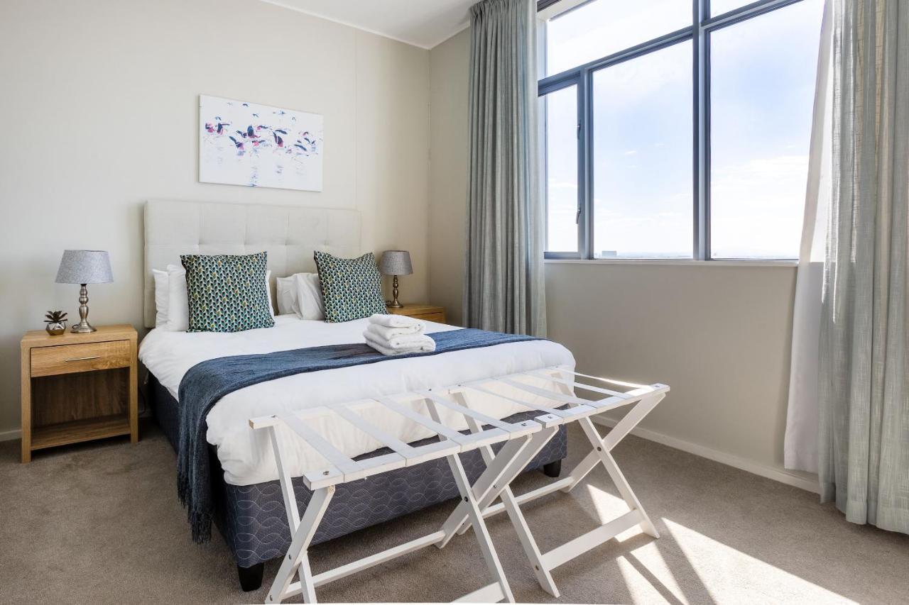 Axis Luxury Apartments By Century City Hotels Kapstaden Exteriör bild