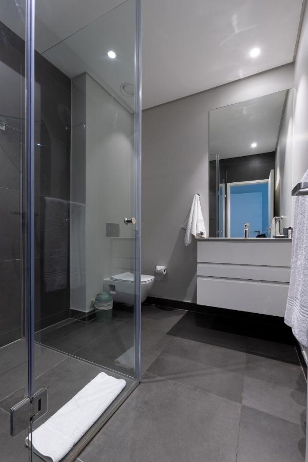 Axis Luxury Apartments By Century City Hotels Kapstaden Exteriör bild