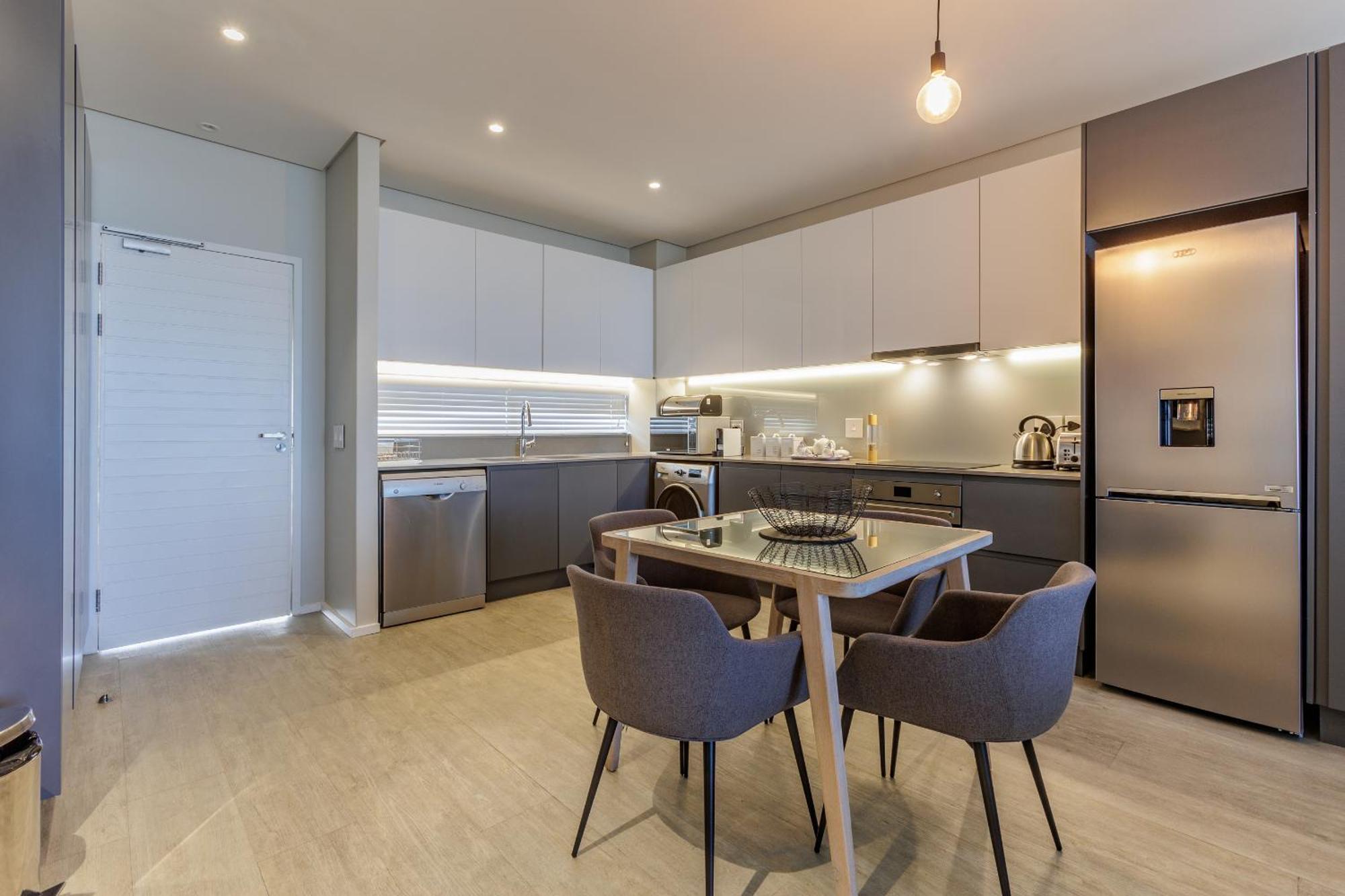 Axis Luxury Apartments By Century City Hotels Kapstaden Exteriör bild