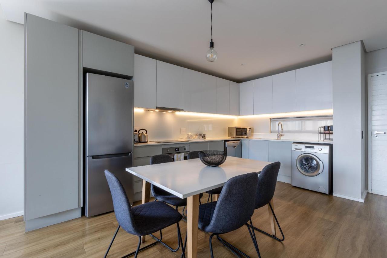 Axis Luxury Apartments By Century City Hotels Kapstaden Exteriör bild