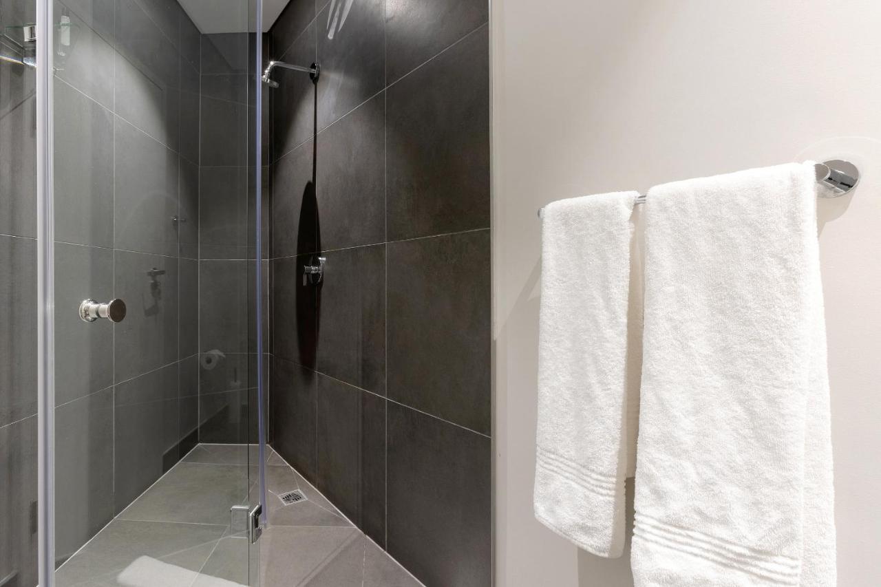 Axis Luxury Apartments By Century City Hotels Kapstaden Exteriör bild