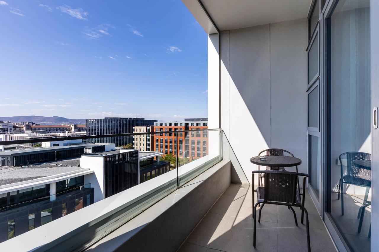 Axis Luxury Apartments By Century City Hotels Kapstaden Exteriör bild