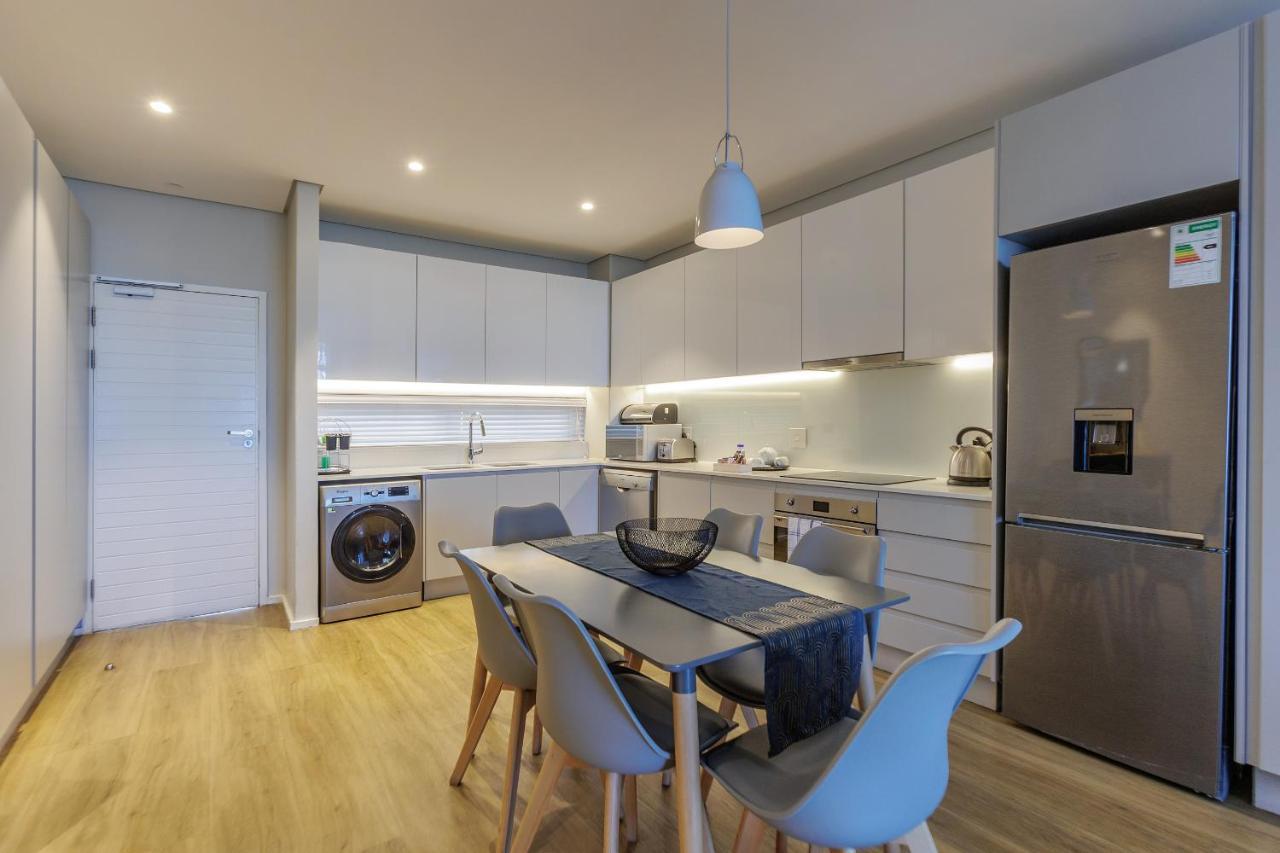 Axis Luxury Apartments By Century City Hotels Kapstaden Exteriör bild