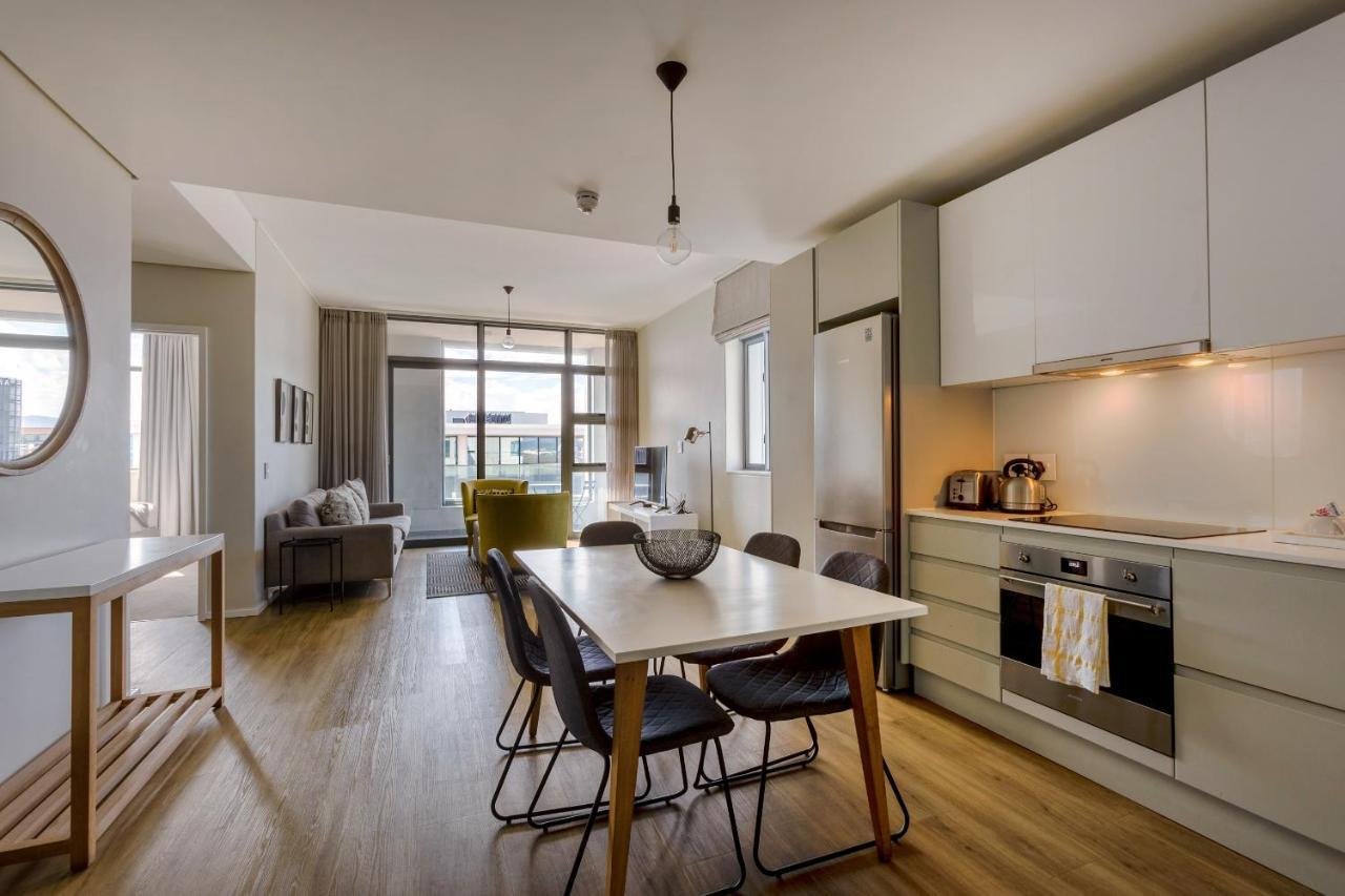 Axis Luxury Apartments By Century City Hotels Kapstaden Exteriör bild